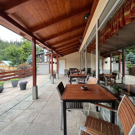 Hotel Arnika Janske Lazne Luaran gambar
